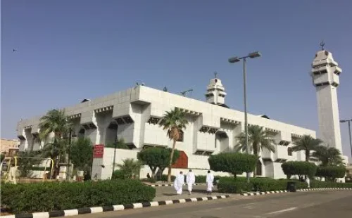 Masjid Aisyah Tanim Miqot Terdekat di Makkah - grand darusalam jakarta salma tour